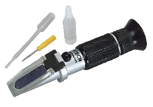 Extech RF40 Portable Battery Coolant/Glycol Refractometer with ATC (°F)